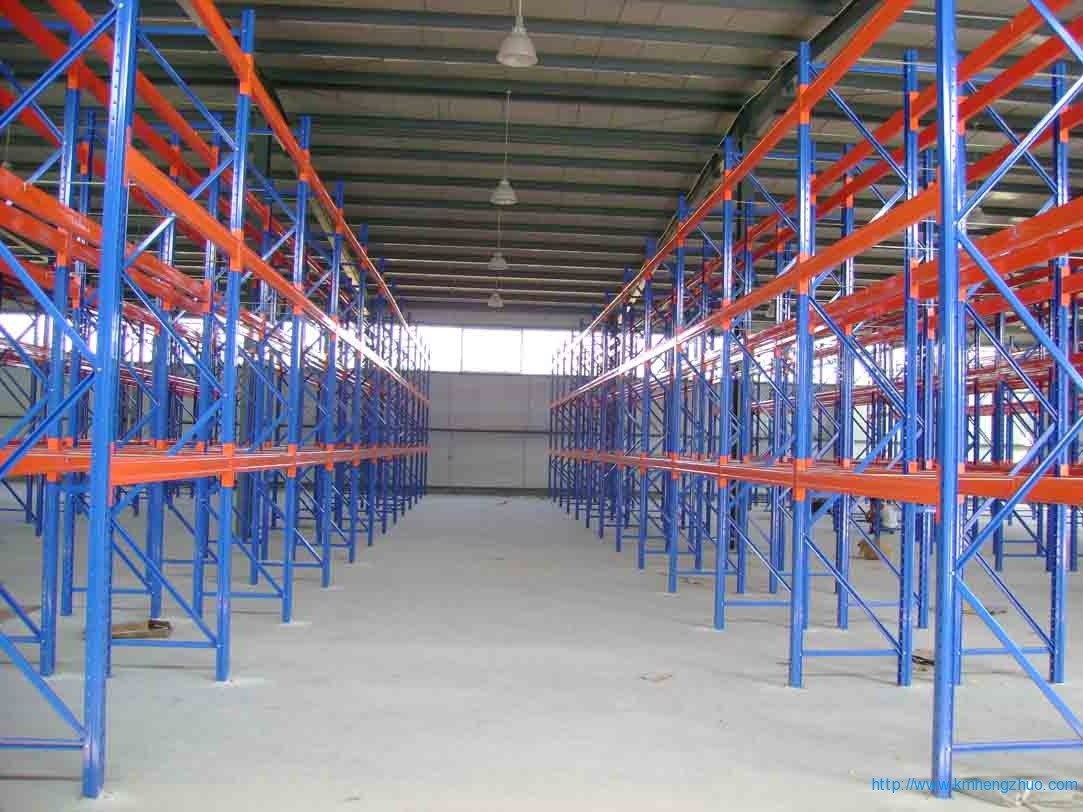HZ-790型橫梁式貨架    重型高層倉庫貨架應(yīng)用案例